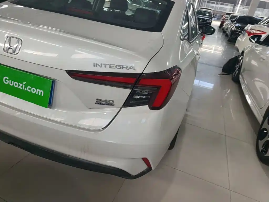 Honda Integra — миниатюра 8