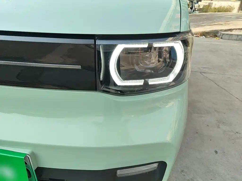 Wuling MINIEV — миниатюра 24