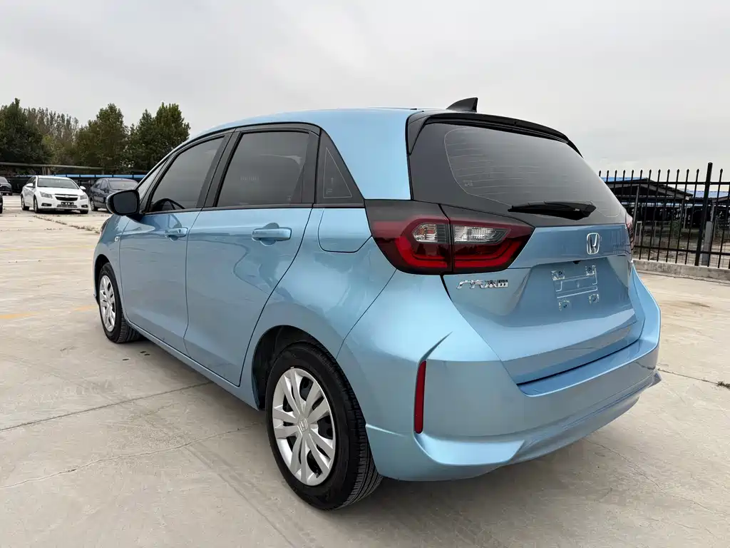 Honda Fit — миниатюра 4