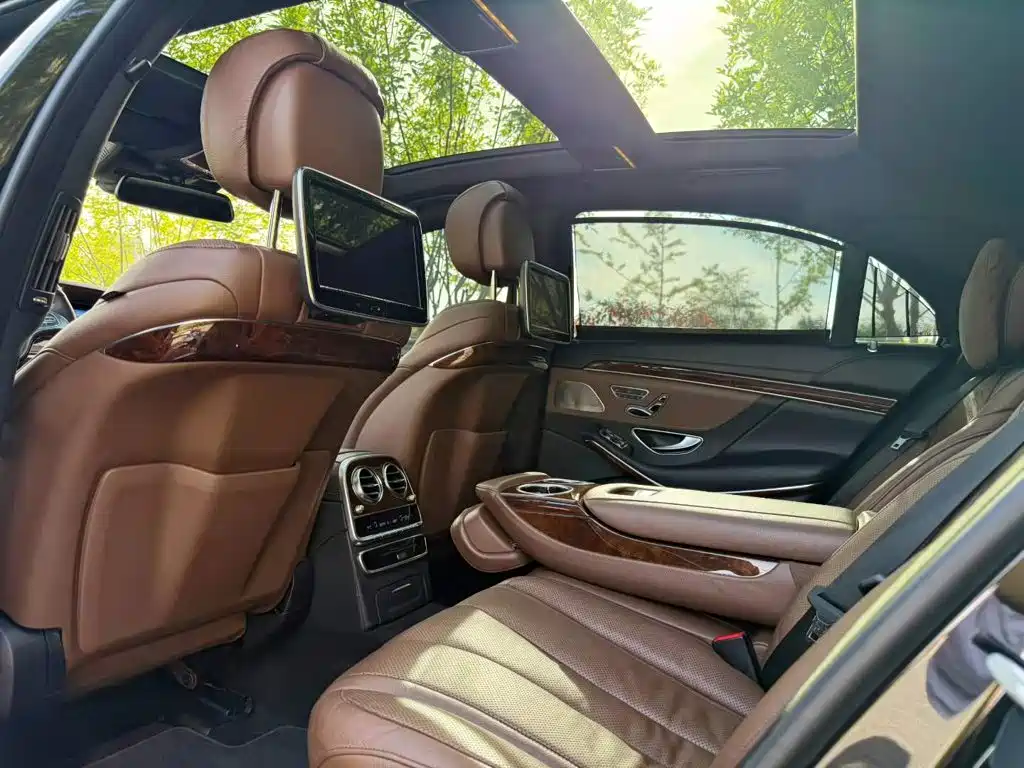 Mercedes-Benz S-Class — миниатюра 4