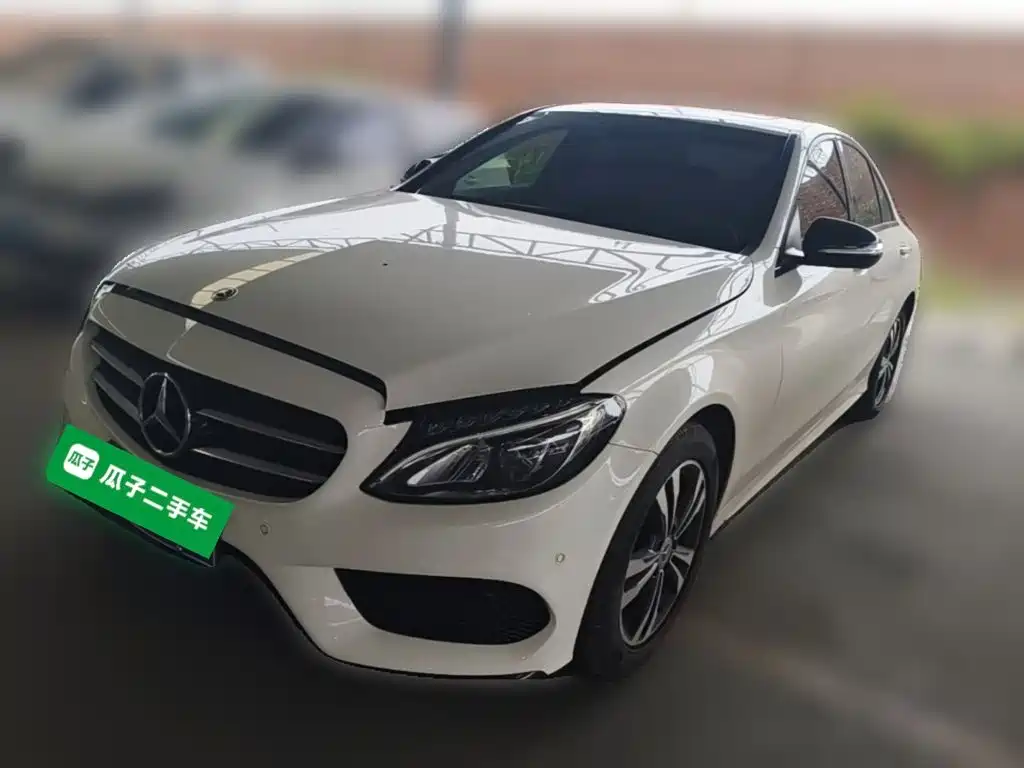 Mercedes-Benz C-Class — миниатюра 3