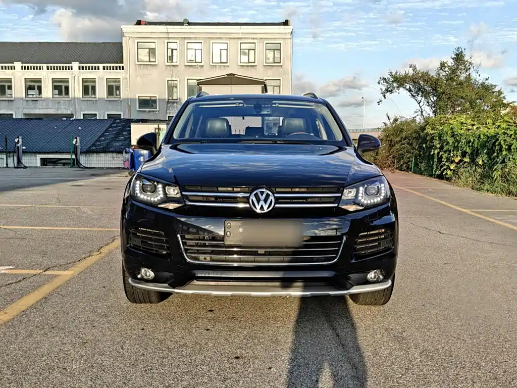 Volkswagen Touareg — миниатюра 3