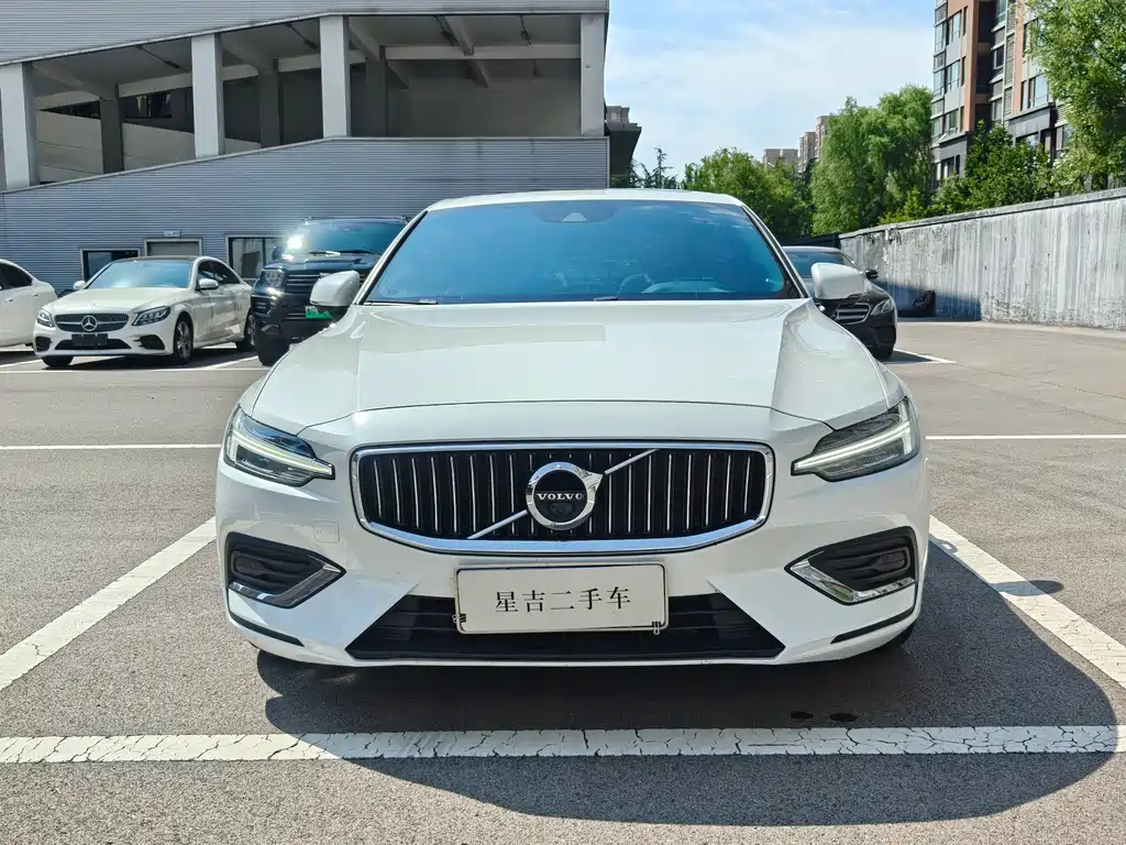 Volvo S60 — миниатюра 2