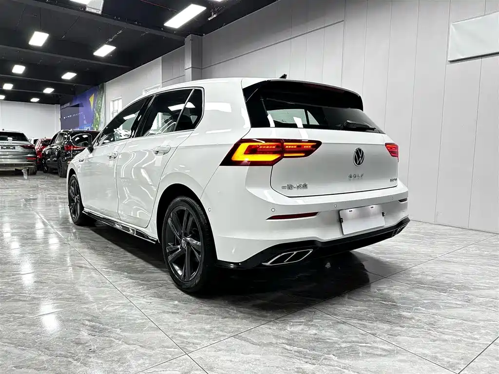 Volkswagen Golf 2023 280TSI DSG R-Line Lite
