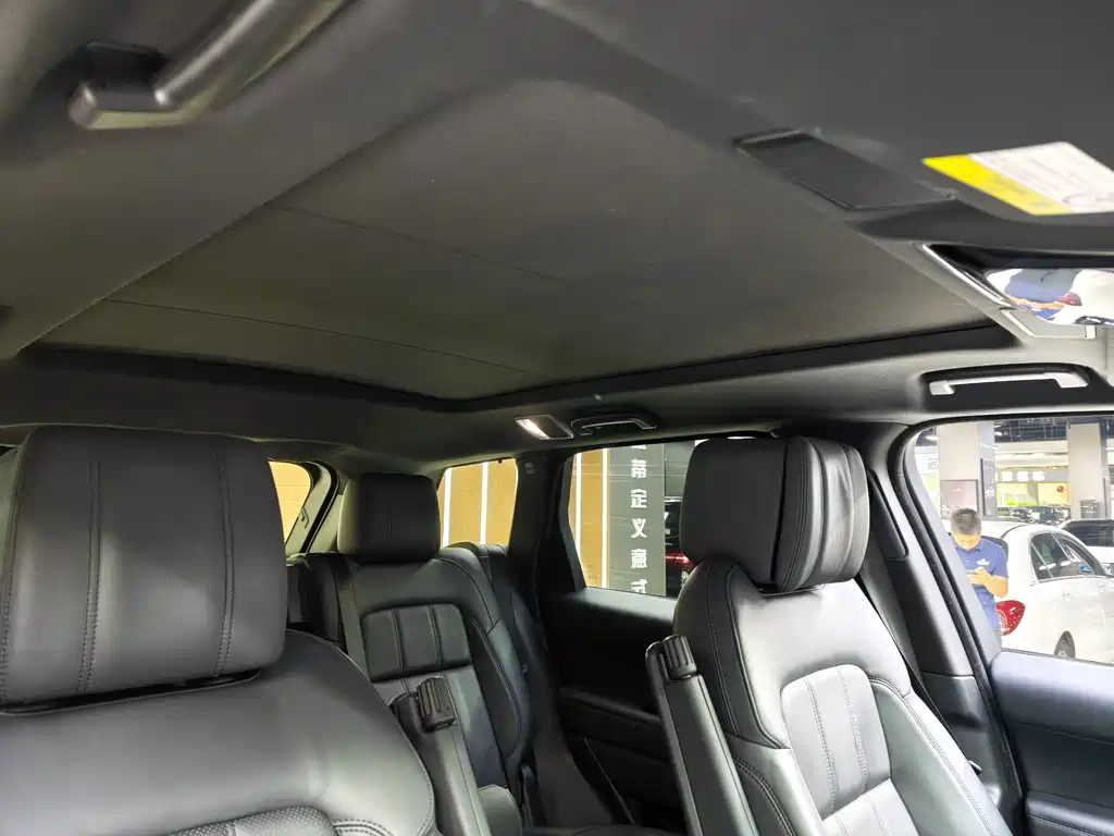 Land Rover Range Rover Sport PHEV P400e, фото 17