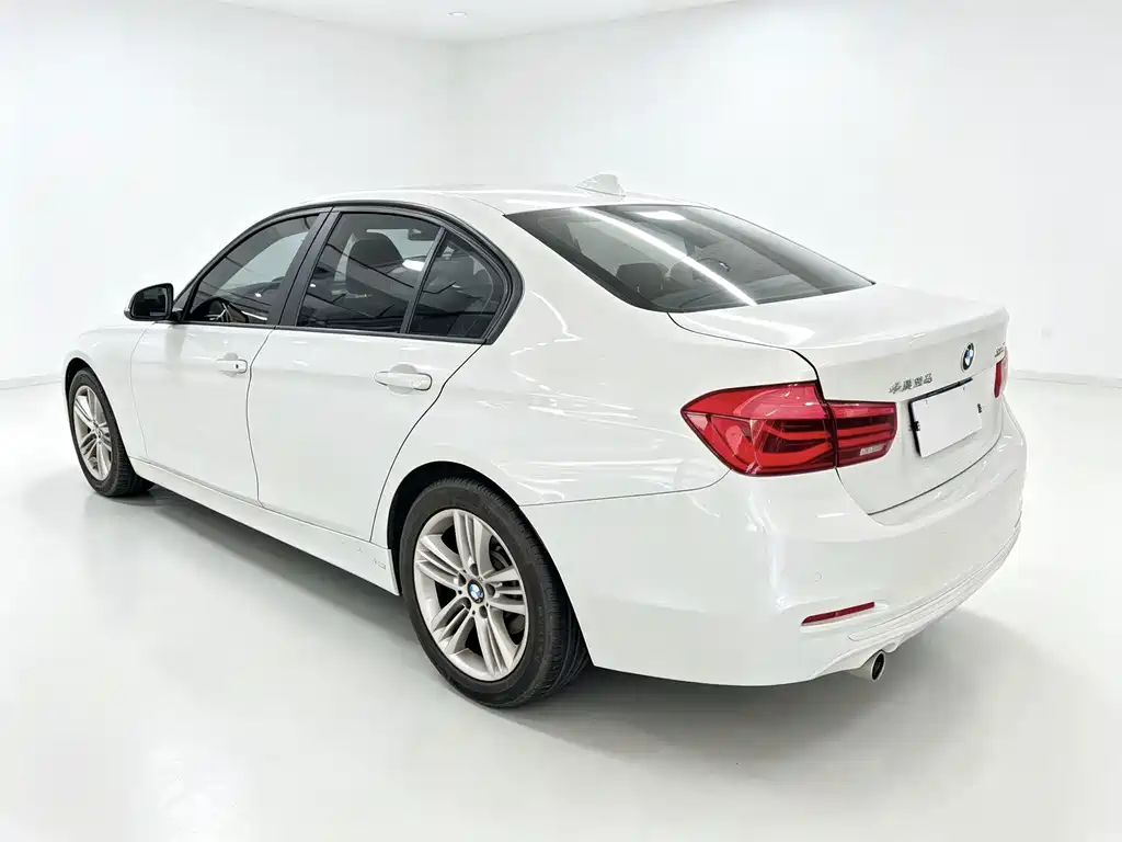 BMW 3 Series — миниатюра 9