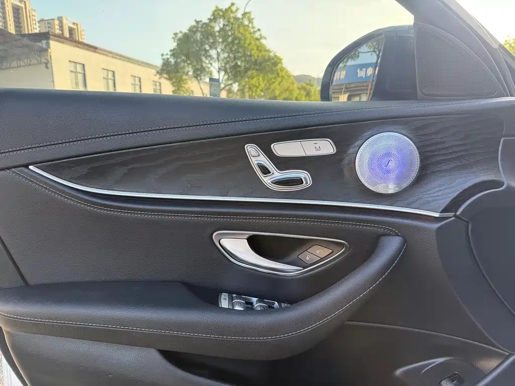Mercedes-Benz E-Class E 2018 E 200 L Sport