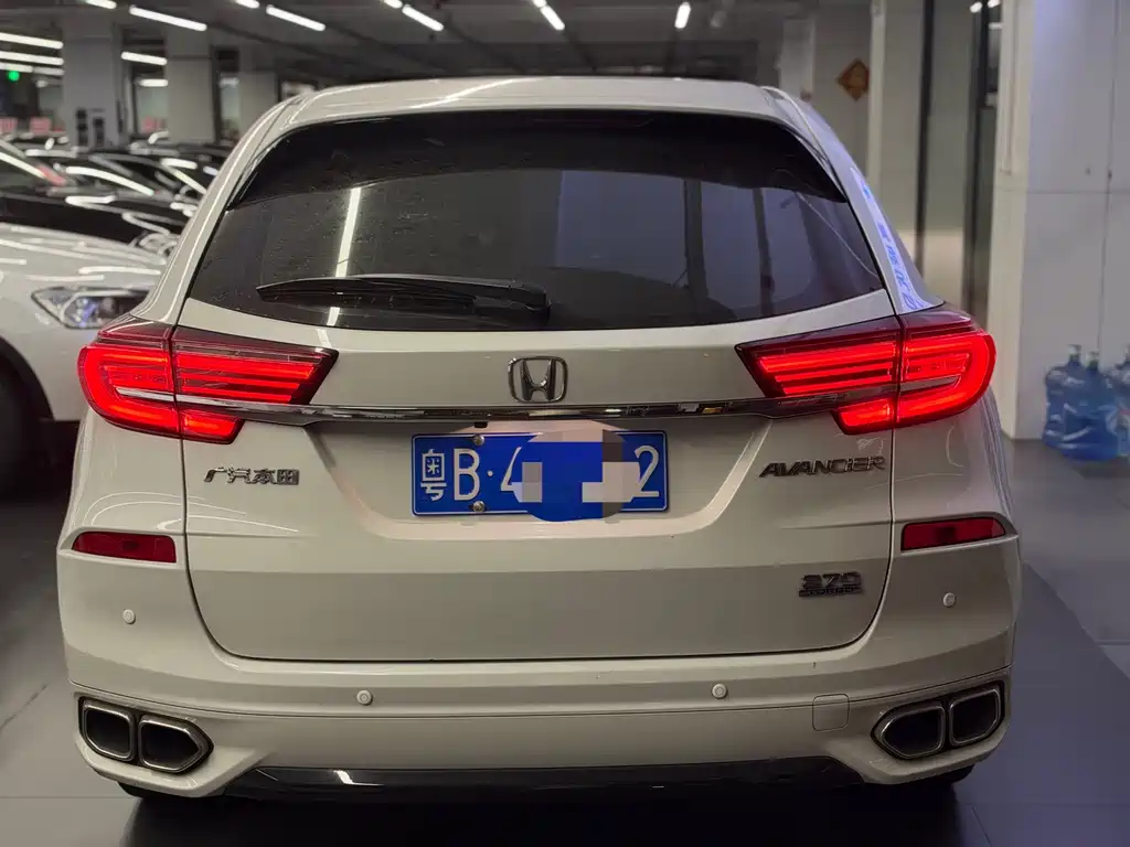 Honda Avancier — миниатюра 5