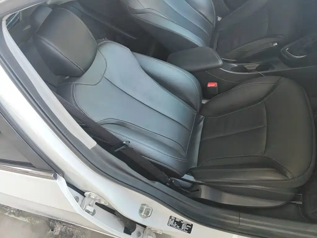 Buick Excelle — миниатюра 25