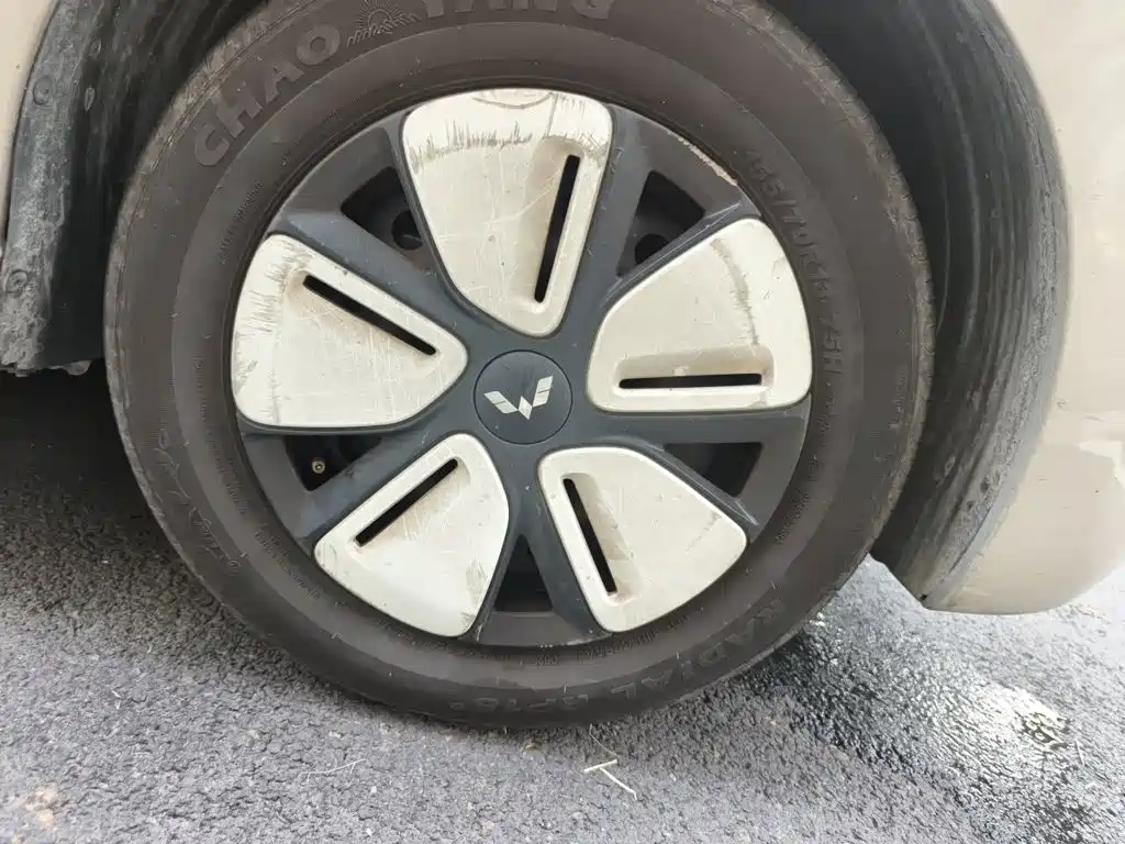Wuling MINIEV — миниатюра 25