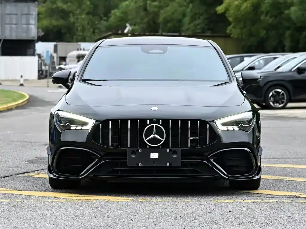 Mercedes-Benz CLA AMG — миниатюра 2