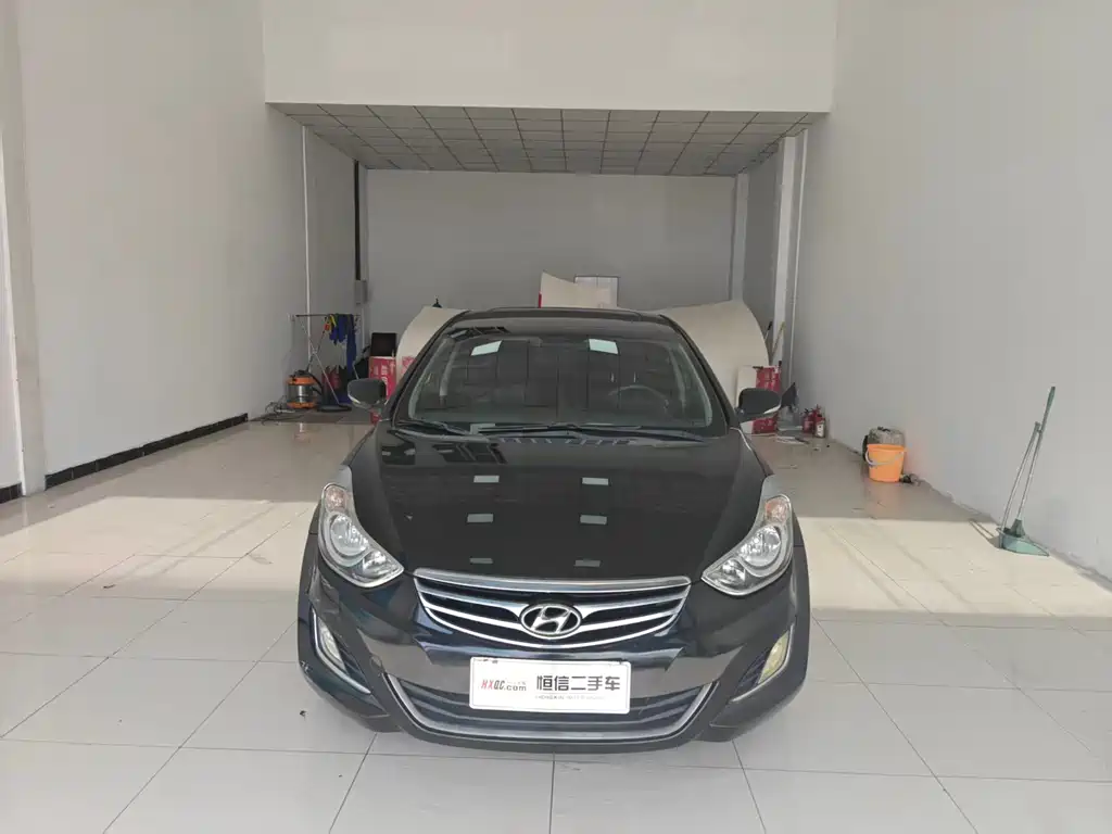 Hyundai Elantra Langdong — миниатюра 2