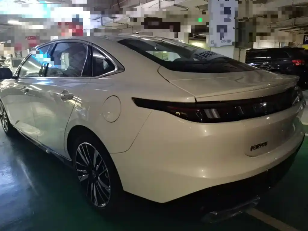 Changan Eado — миниатюра 5