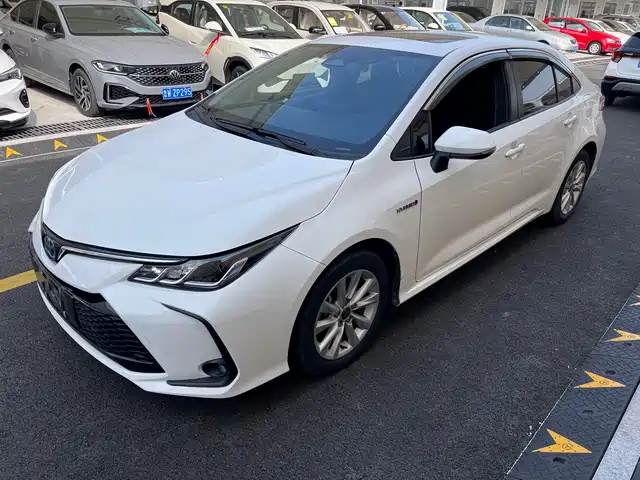 TOYOTA COROLLA 2023