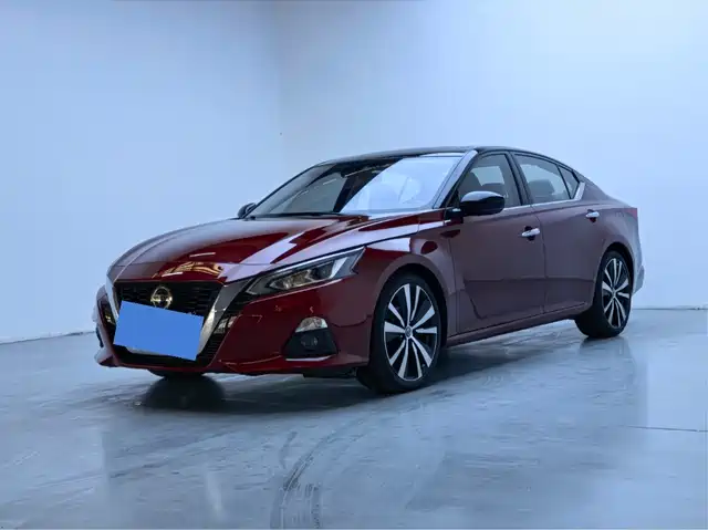 NISSAN TEANA 2020