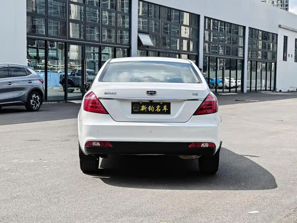 Geely Emgrand — миниатюра 13