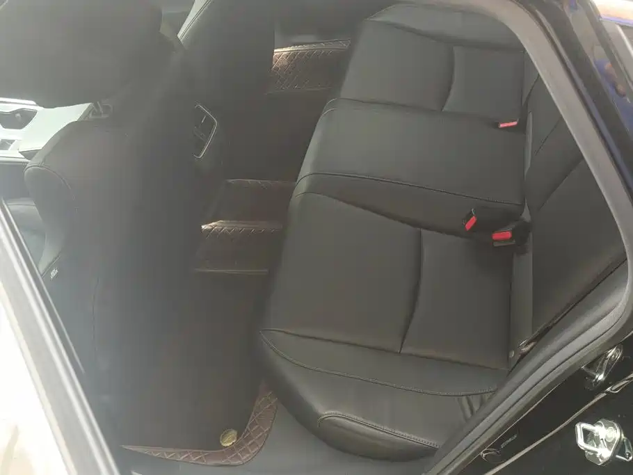 Honda Accord — миниатюра 11