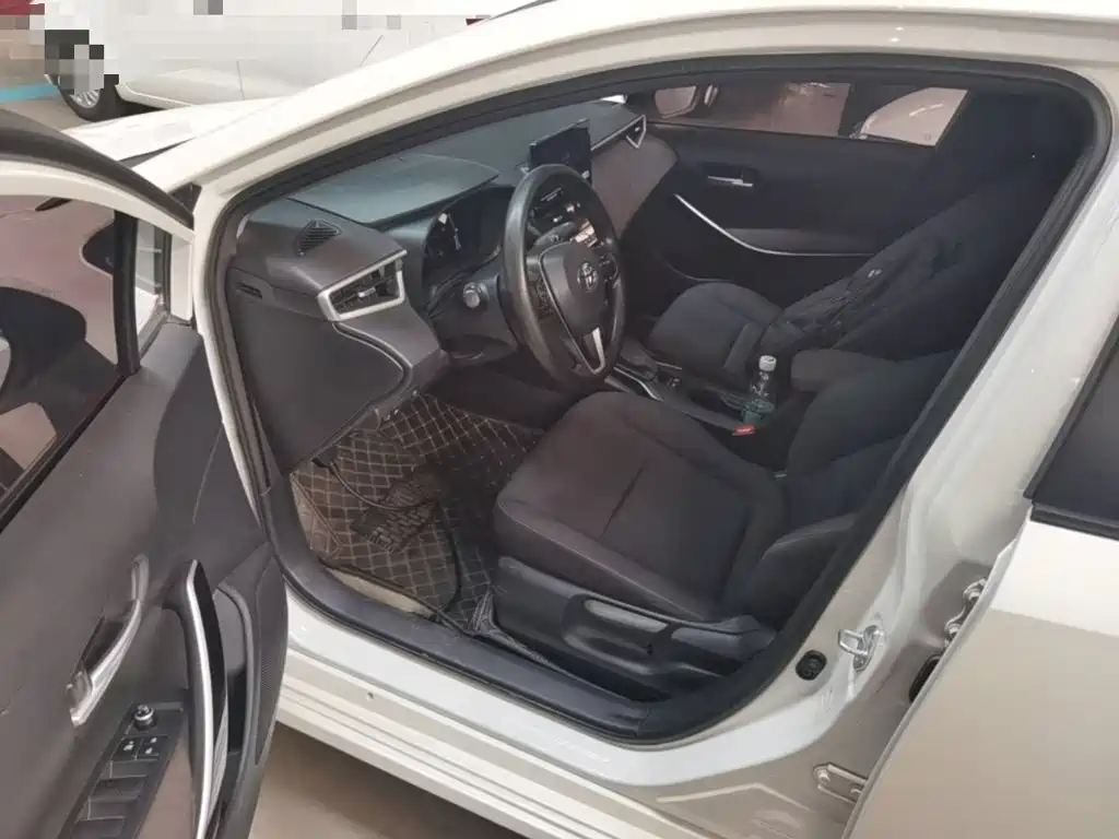 Toyota Corolla — миниатюра 16