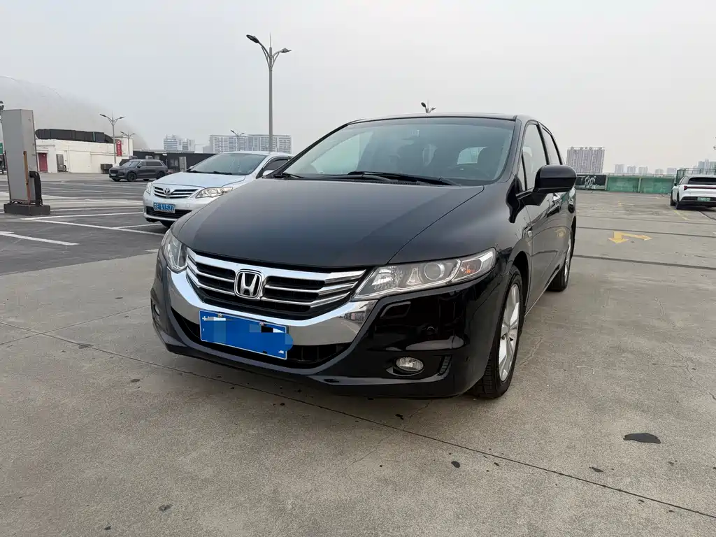Honda Odyssey 2014 2.4L Luxury