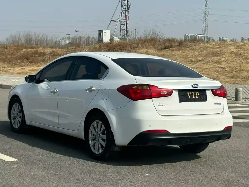 Kia K3 2015 1.6L AT GLS