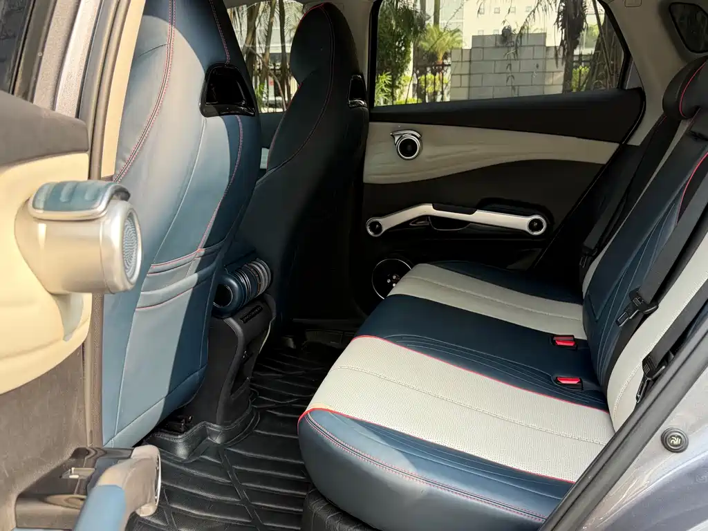 BYD Yuan Plus — миниатюра 7