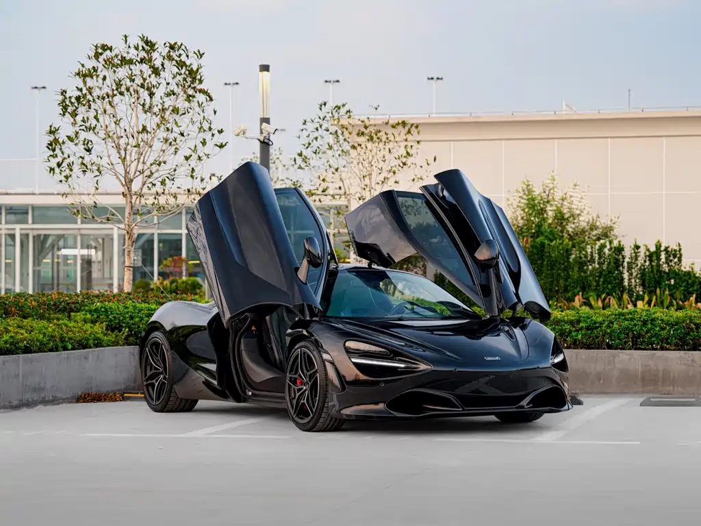 McLaren 720S — миниатюра 4