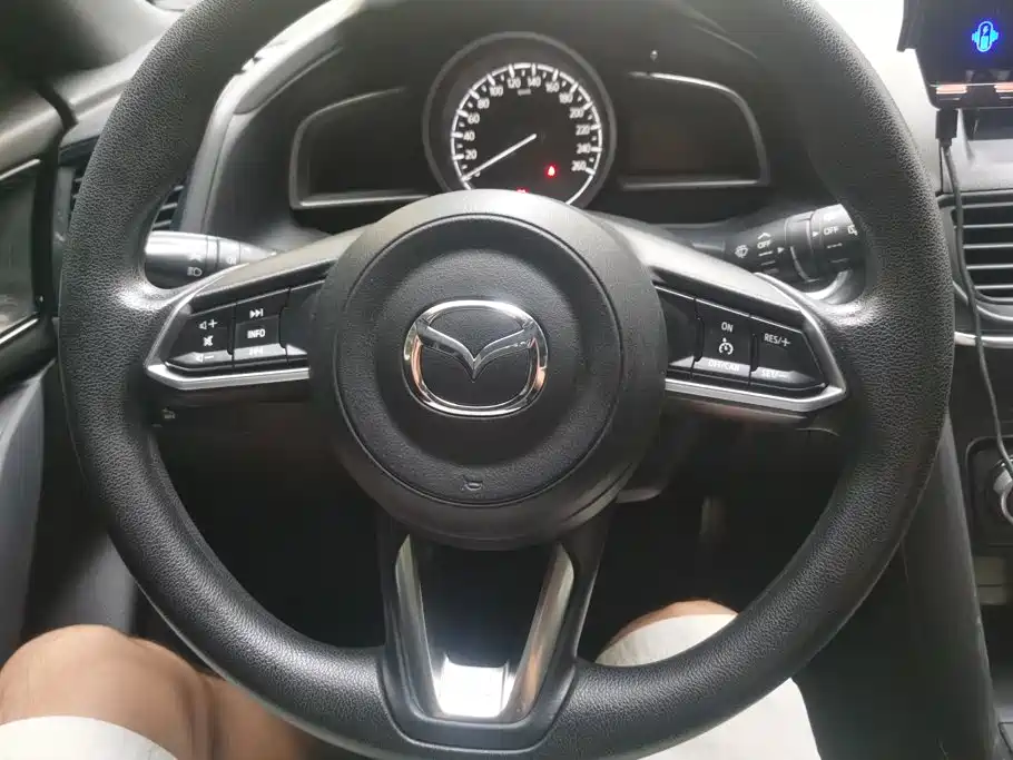 Mazda CX-4 — миниатюра 15