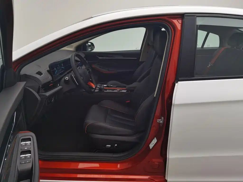 Chery Arrizo 5 GT — миниатюра 10