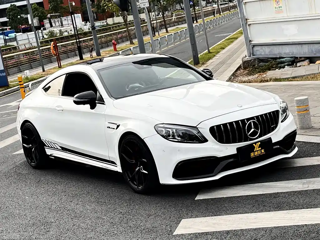MERCEDES-BENZ C CLASS AMG