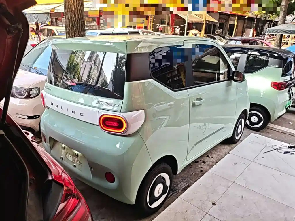 Wuling MINIEV — миниатюра 7
