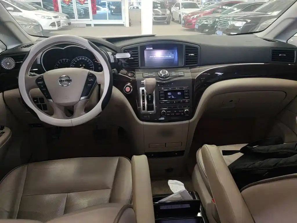 Nissan Quest — миниатюра 10
