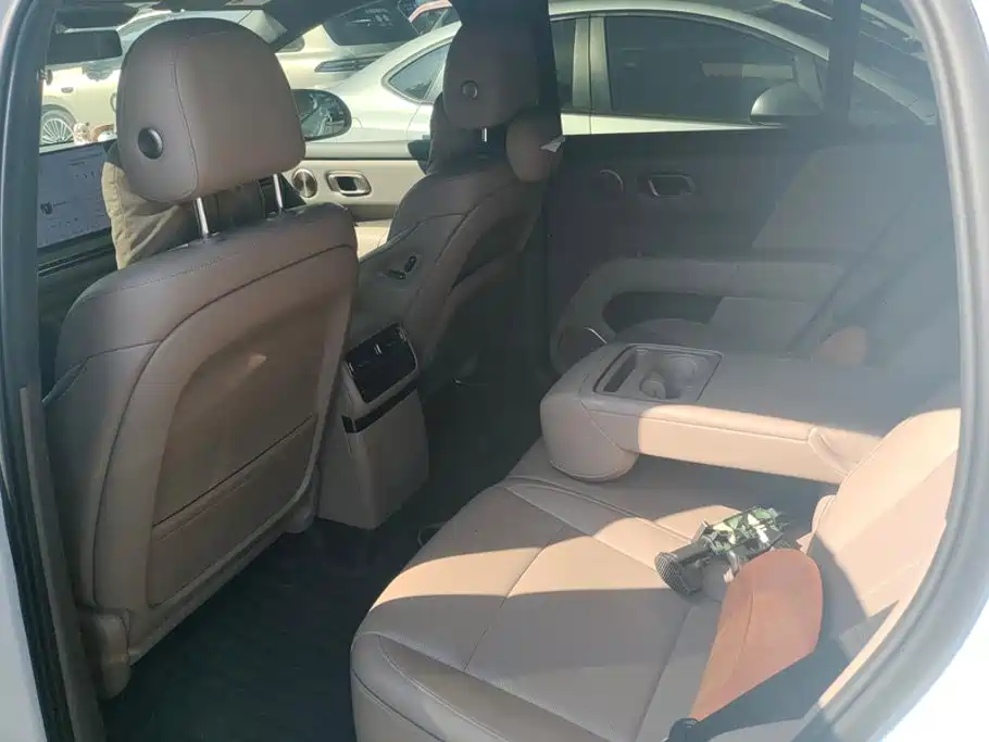 Li Auto Li i6 — миниатюра 11