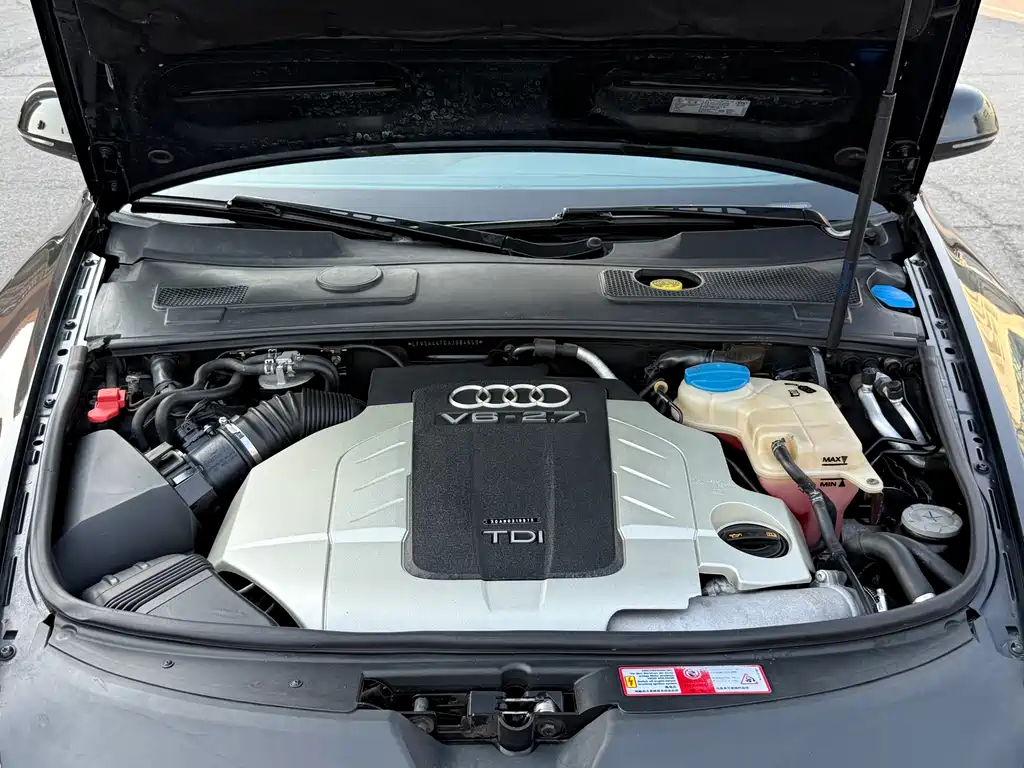 Audi A6L — миниатюра 12