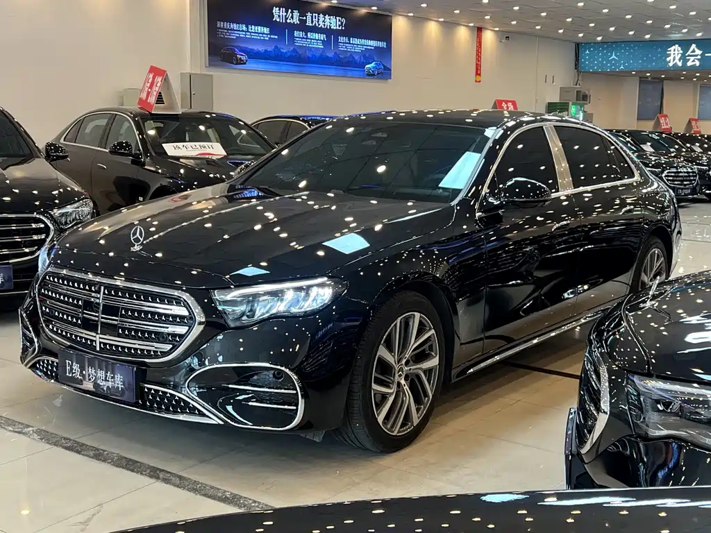 Mercedes-Benz E-Class — миниатюра 2