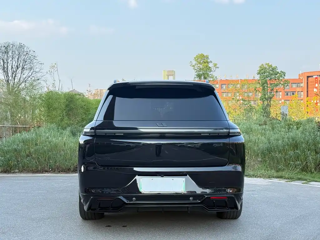 Li Auto Li L8 — миниатюра 9