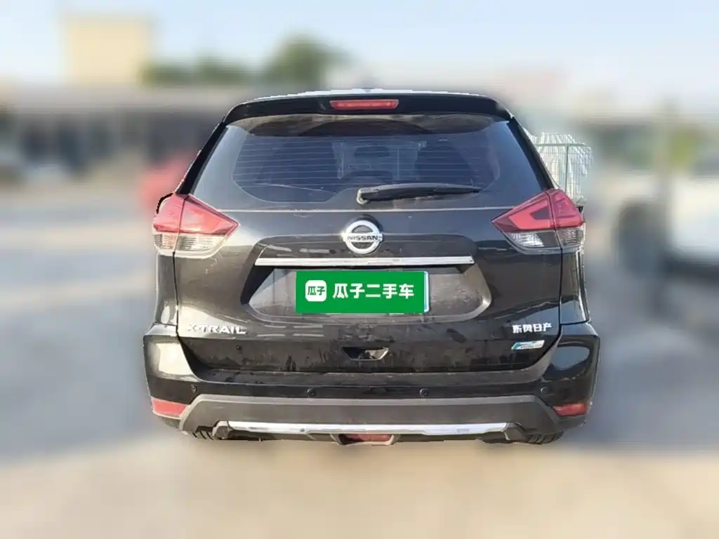 Nissan X-Trail — миниатюра 8