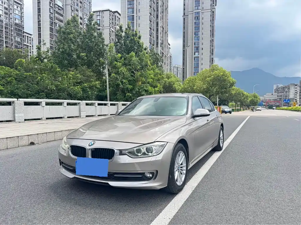 BMW 3 Series — миниатюра 3