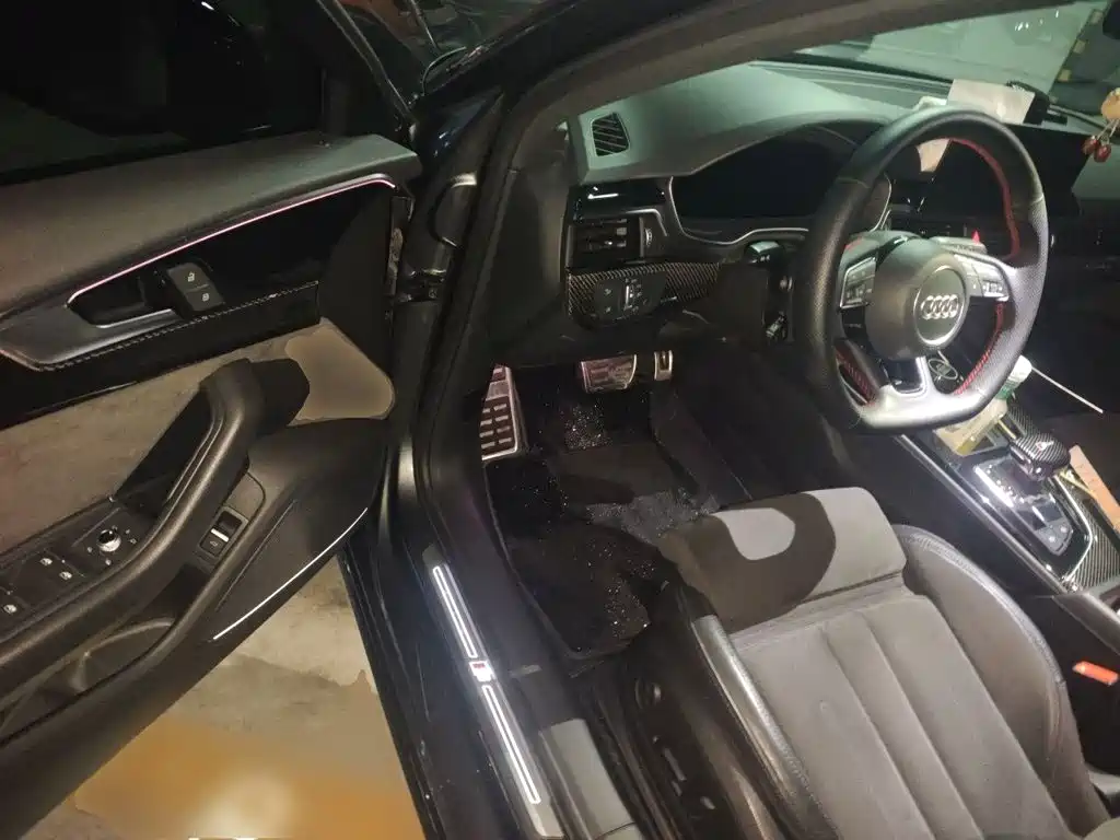 Audi A4L — миниатюра 17
