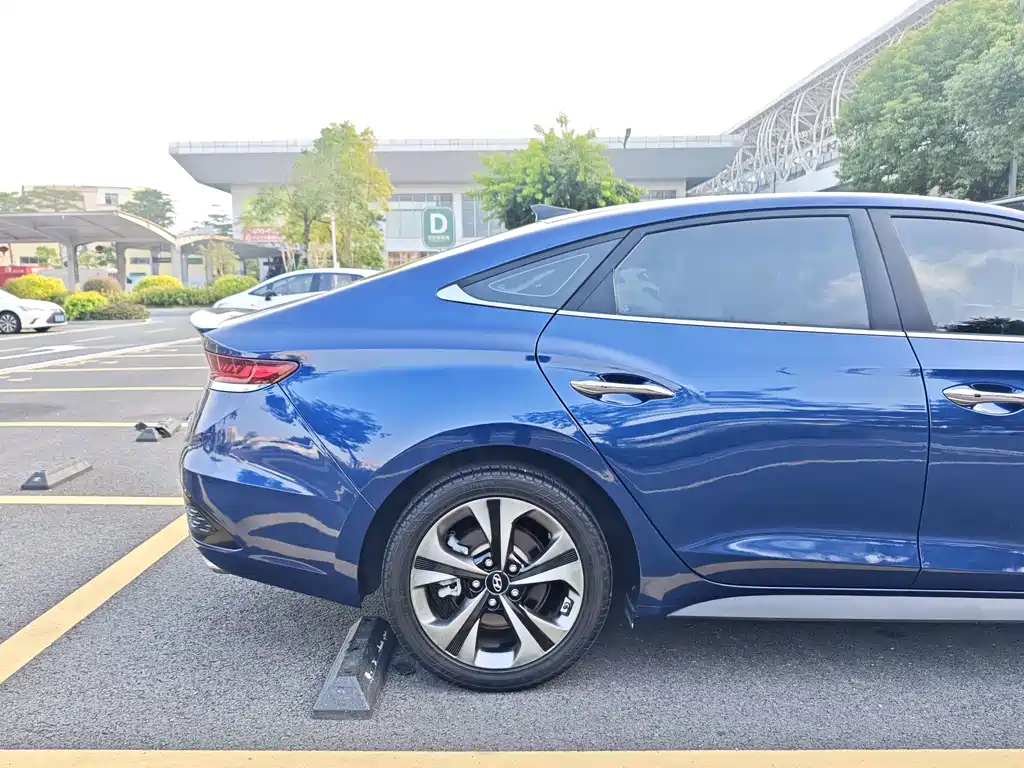 Hyundai Fista — миниатюра 27