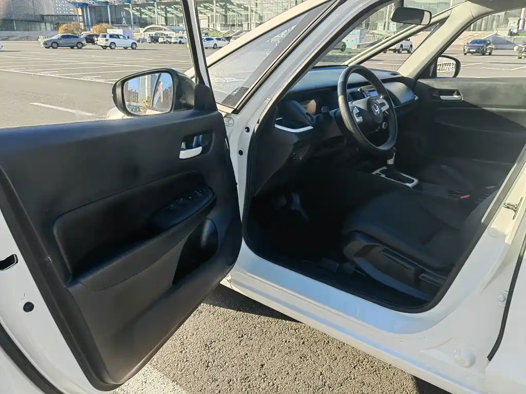 Honda Fit — миниатюра 10