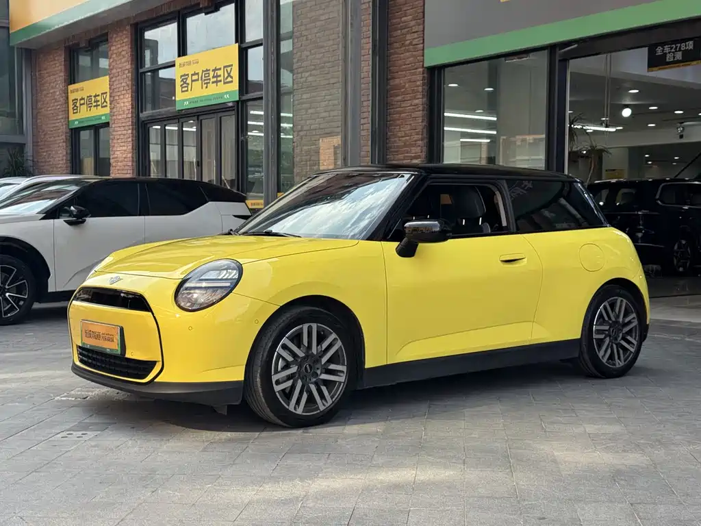 MINI MINI COOPER EV — миниатюра 4