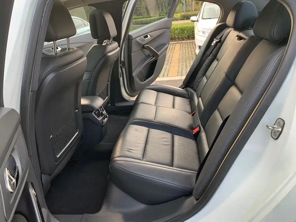 Peugeot 508 2011 2.3L AT Luxury