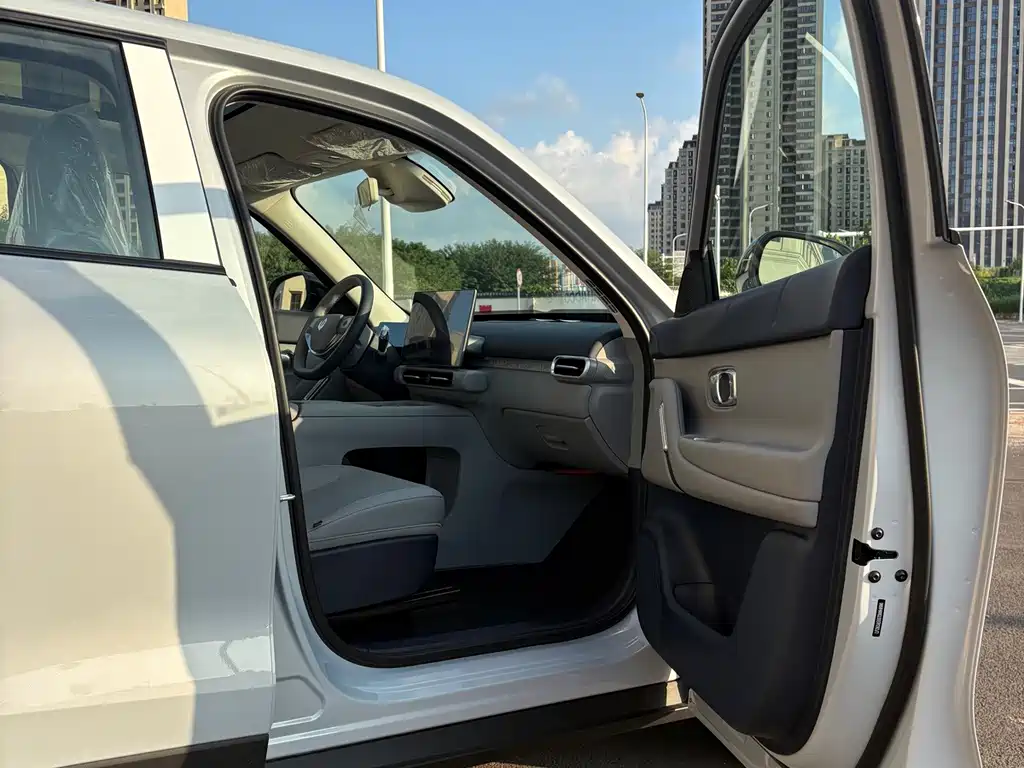 Leapmotor 零跑A10 — миниатюра 6