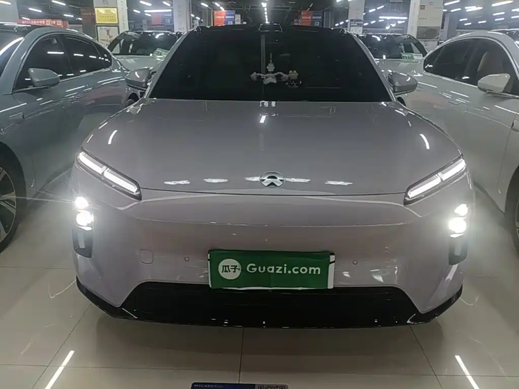 NIO ET5T — миниатюра 3