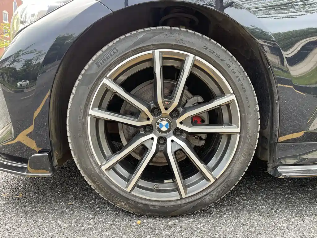 BMW 3 Series — миниатюра 11