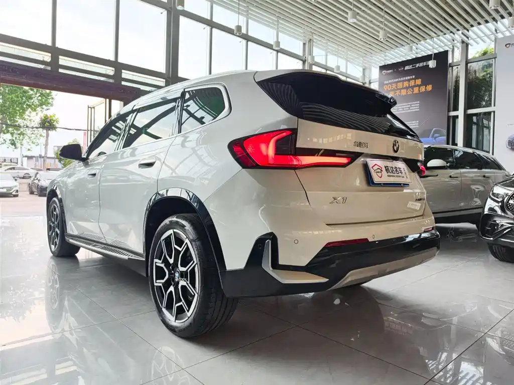 BMW X1 2023 sDrive25Li X