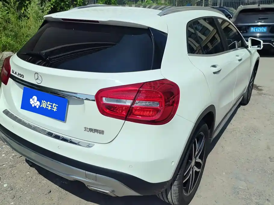 Mercedes-Benz GLA — миниатюра 3