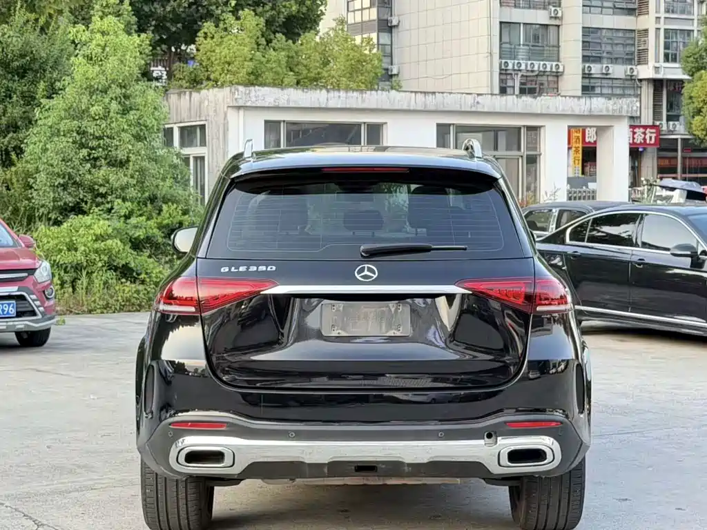 Mercedes-Benz GLE (Import) — миниатюра 8