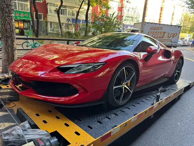 FERRARI  296 2024