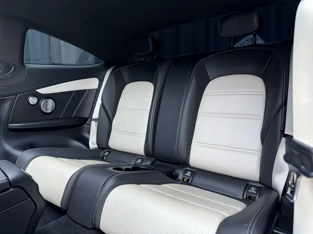 MERCEDES-BENZ C CLASS AMG